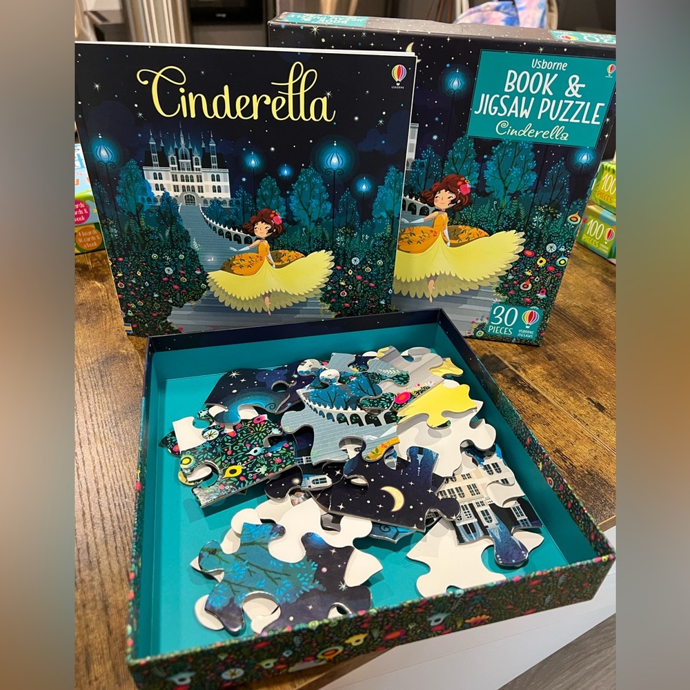 Usborne Cinderella 30 Piece Jigsaw Puzzle and Book